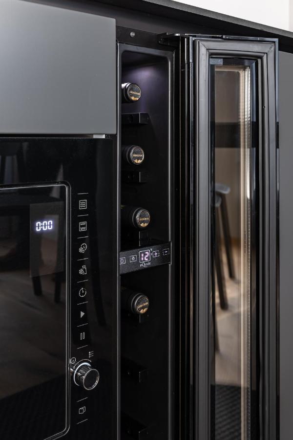 Stay Cooper L City Loft Больцано Экстерьер фото